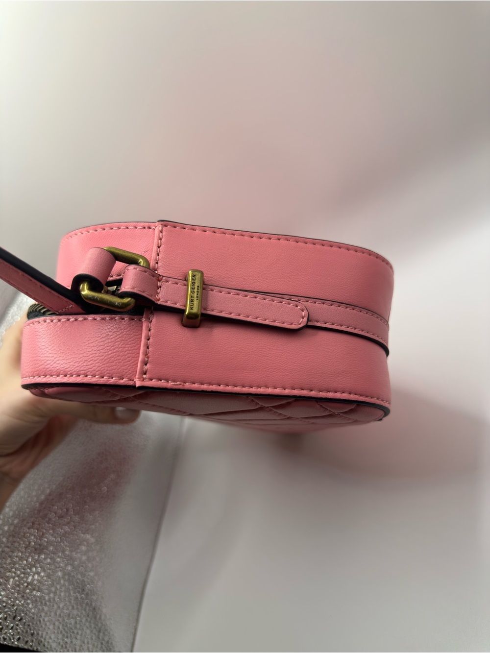Kurt Geiger Pink Quilted Camera Crossbody with Gold Plaque - Picture 7 of 8